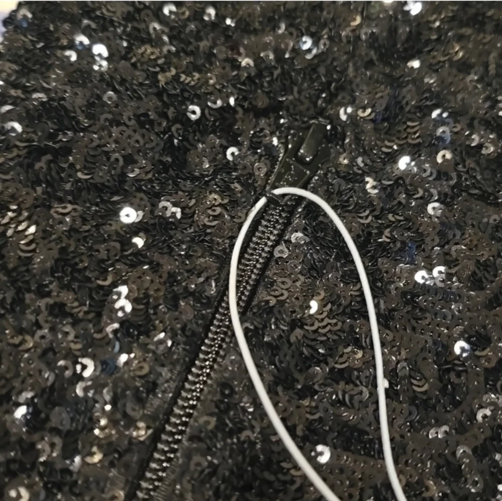 New Elegant Black Sequin Knee-High Boots Beautiful